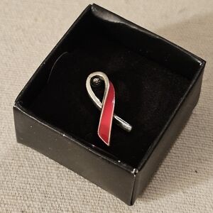 AVON Signed Silvertone Pink Ribbon Global Breast Cancer Crusade Pin